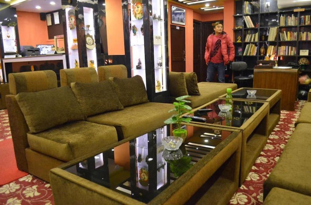 Oyo 492 Hotel Yeti Home Katmandu Eksteriør bilde